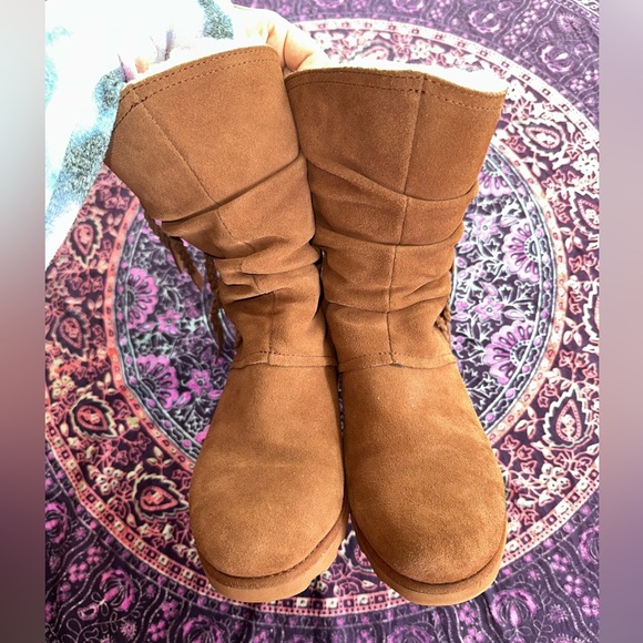 Bearpaw Suede Mid-Calf Boots with Braided Detail — Chestnut Brown — Women’s 7 - Picture 11 of 11